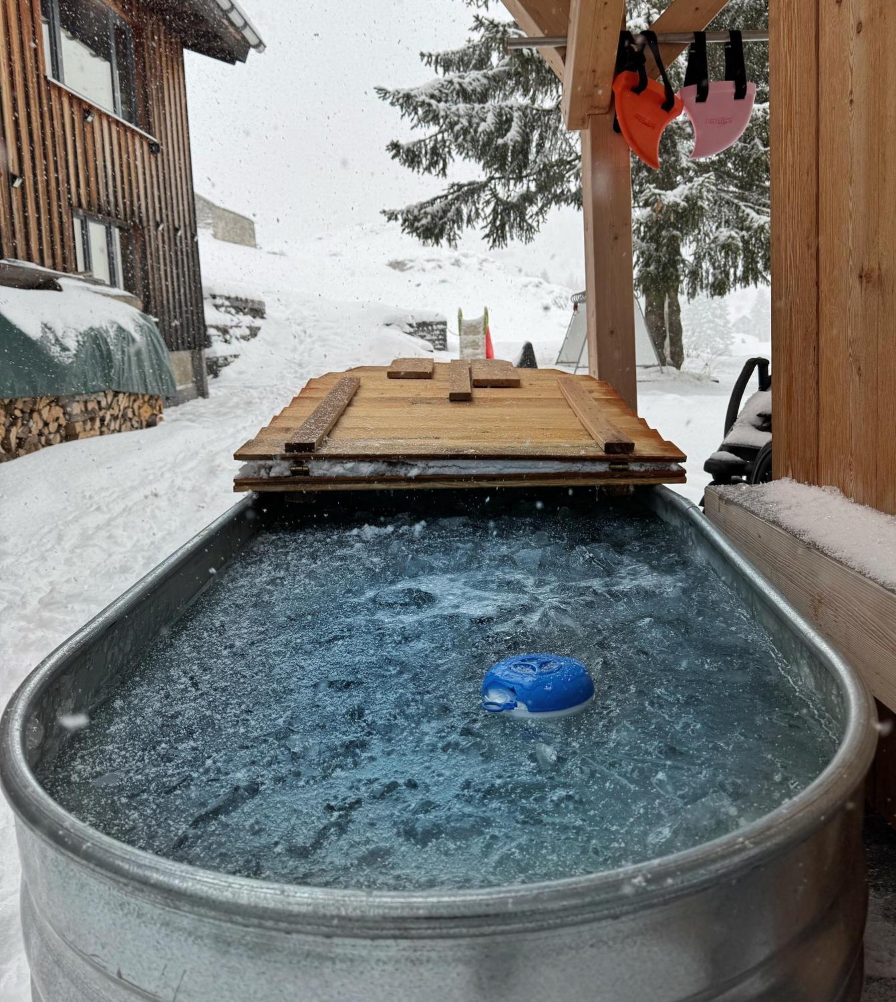Basecamp Andermattヴィラ エクステリア 写真